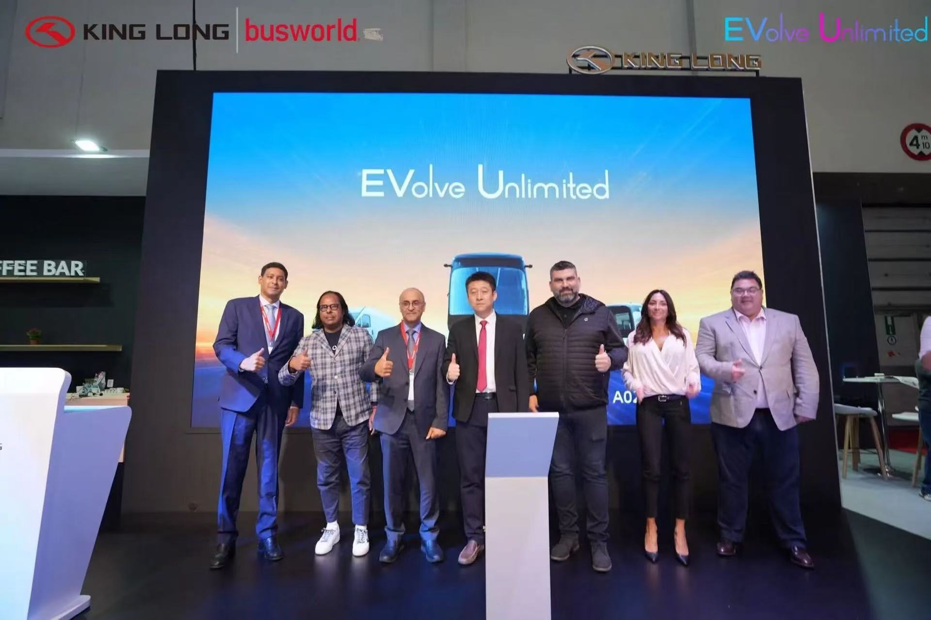 1760084277251 e926c46d5697b908a149d01588c3a632